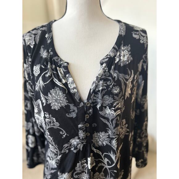 Lucky Brand Black & Grey Floral Tunic Blouse - Picture 6 of 7
